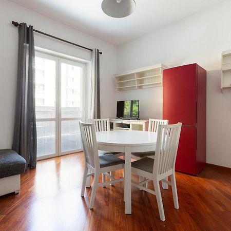 Ca' Granda M5 & Bicocca - Apartment With Parking Milan Bagian luar foto