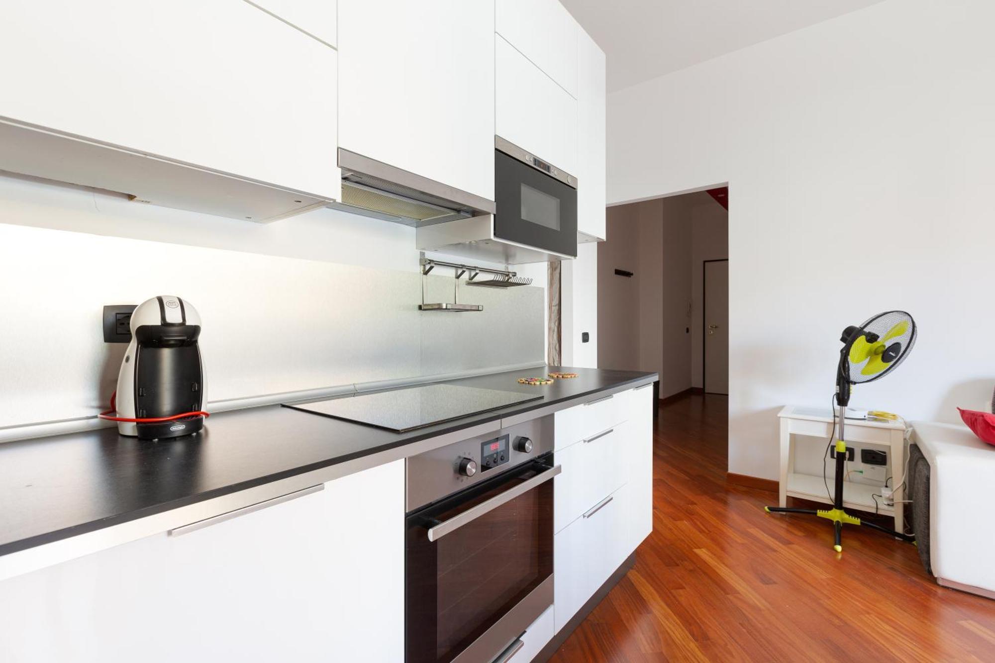 Ca' Granda M5 & Bicocca - Apartment With Parking Milan Bagian luar foto